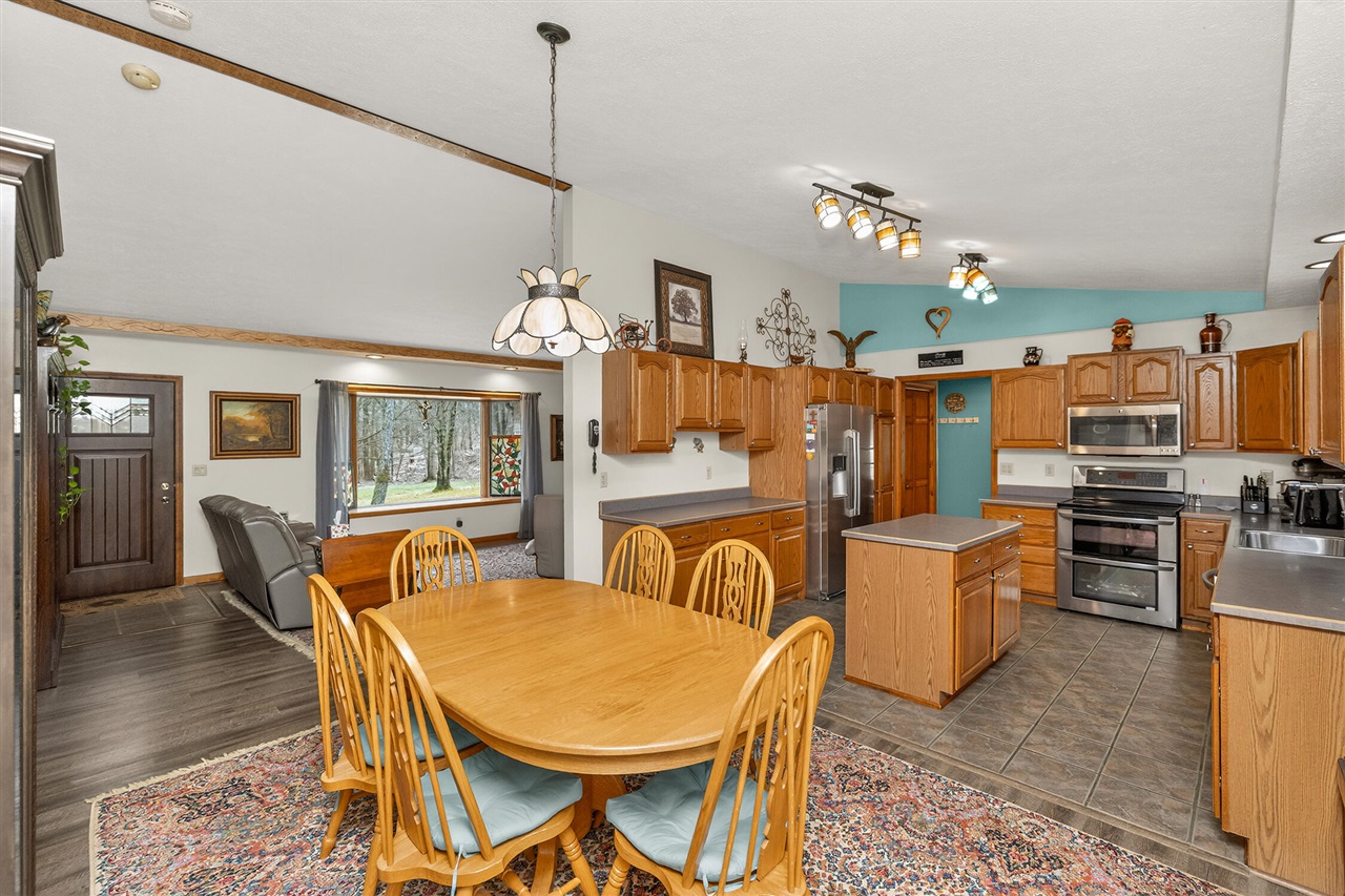 15740 Williamsville Street, Vandalia, MI, 49095-9744