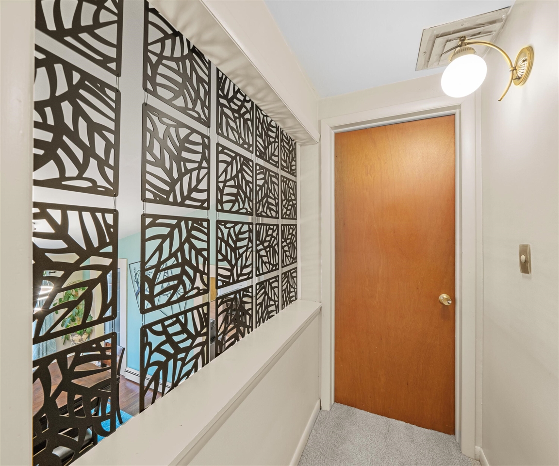 1276 N Huron River Drive, Ypsilanti, MI, 48197-2301