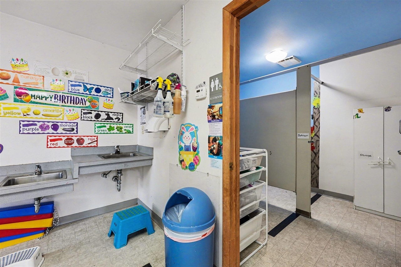 13920 E Old Us Hwy 12, Chelsea, MI, 48118-48118