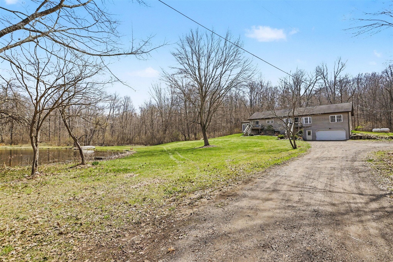 6326 N 7th Street, Kalamazoo, MI, 49009-8869