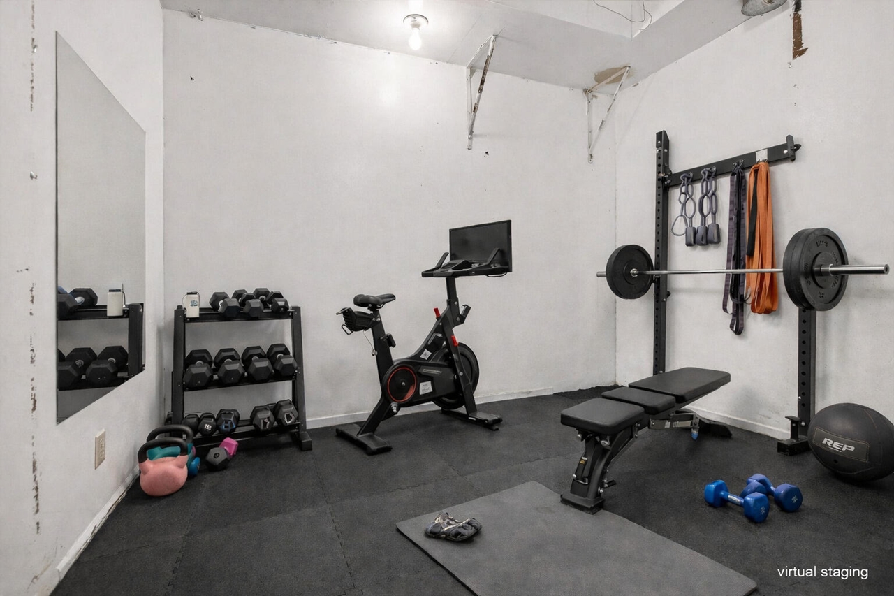 6326 N 7th Street, Kalamazoo, MI, 49009-8869