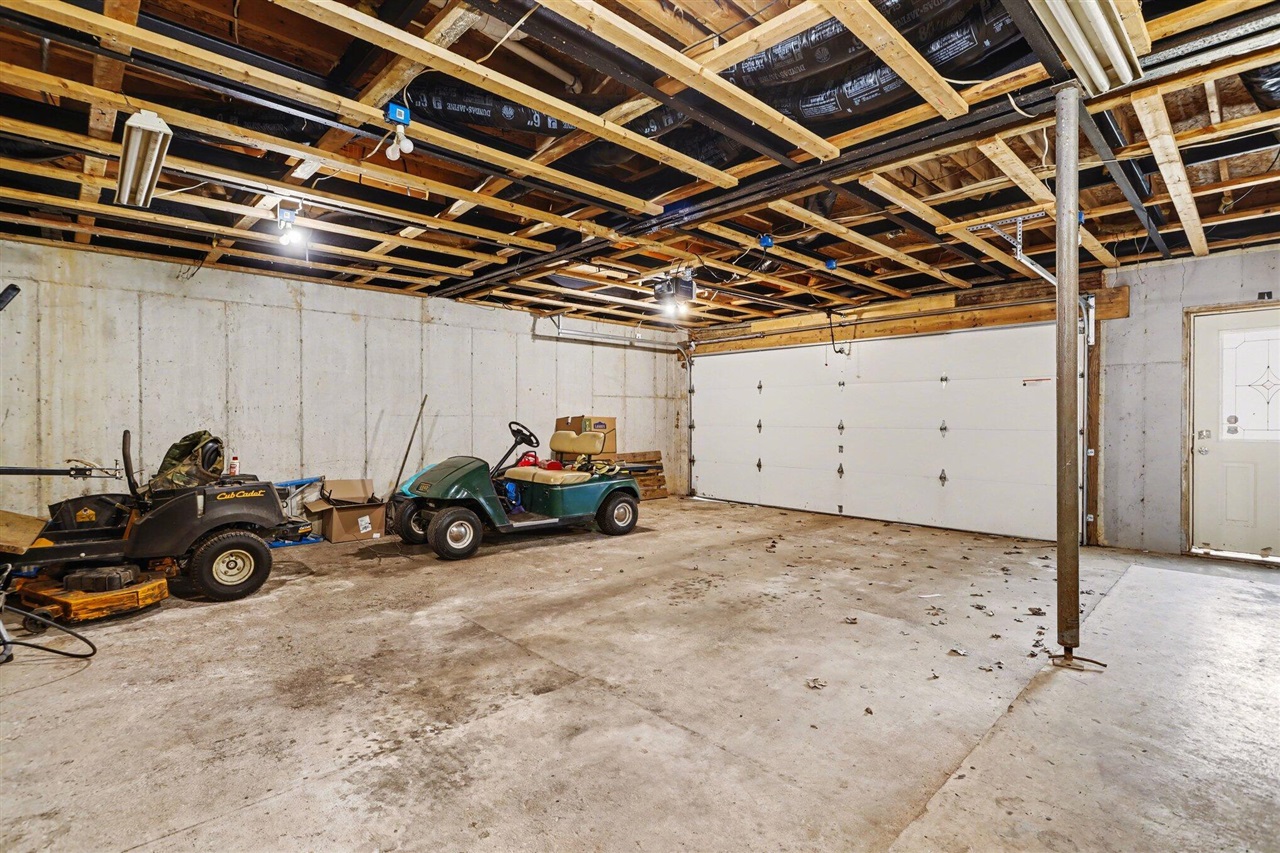 6326 N 7th Street, Kalamazoo, MI, 49009-8869