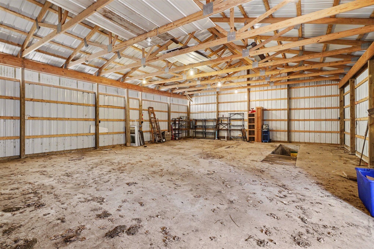 6326 N 7th Street, Kalamazoo, MI, 49009-8869