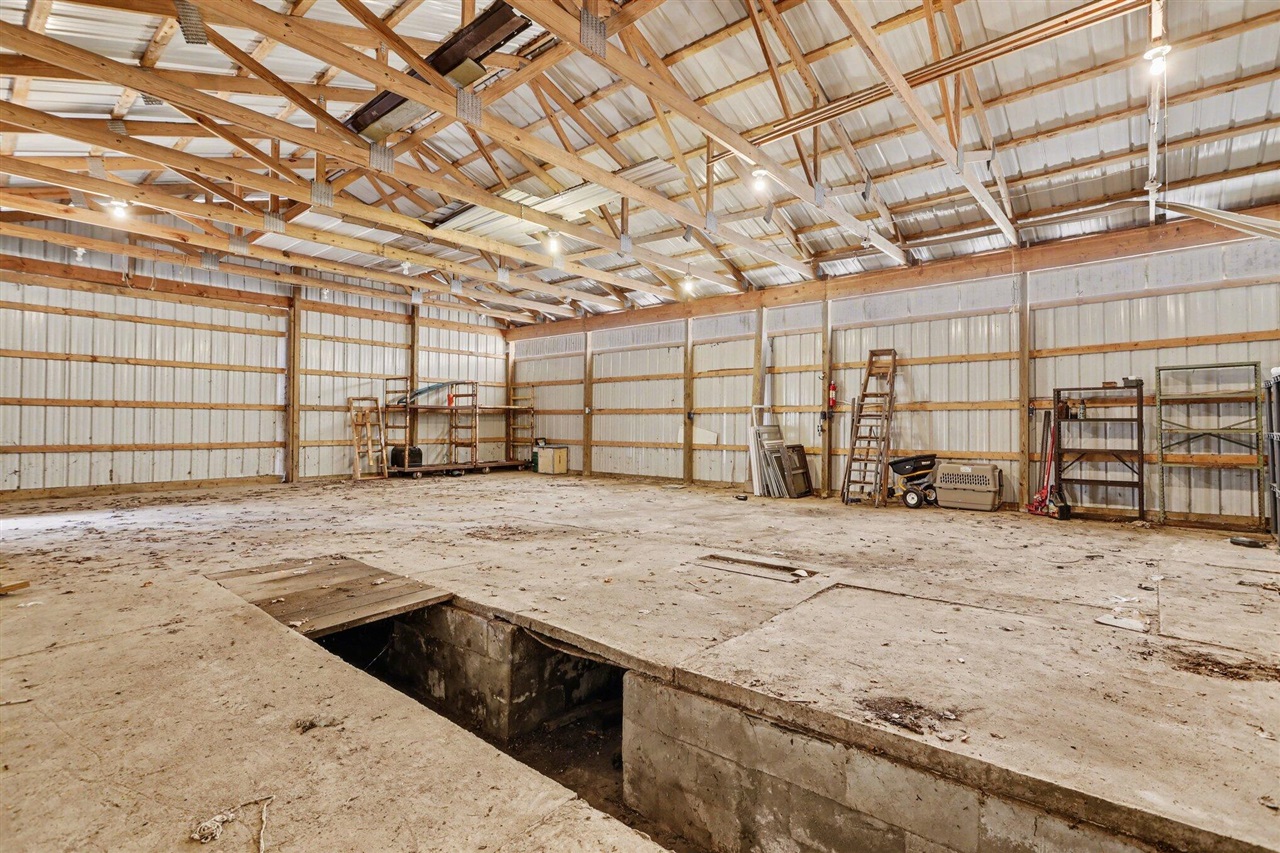 6326 N 7th Street, Kalamazoo, MI, 49009-8869