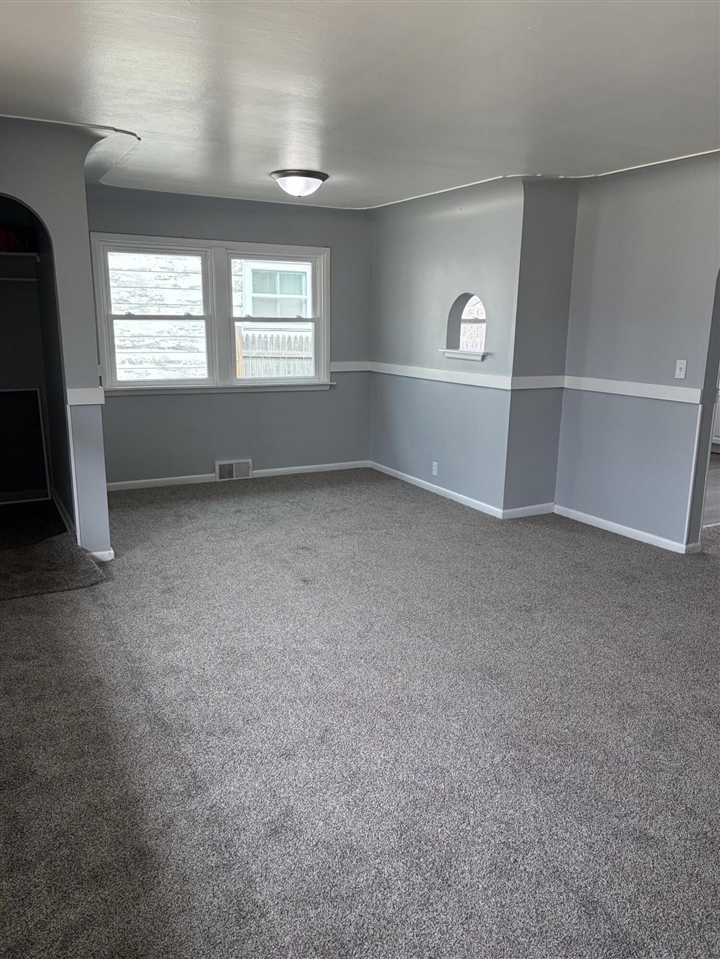 3208 9th Street, Muskegon, MI, 49444-2825