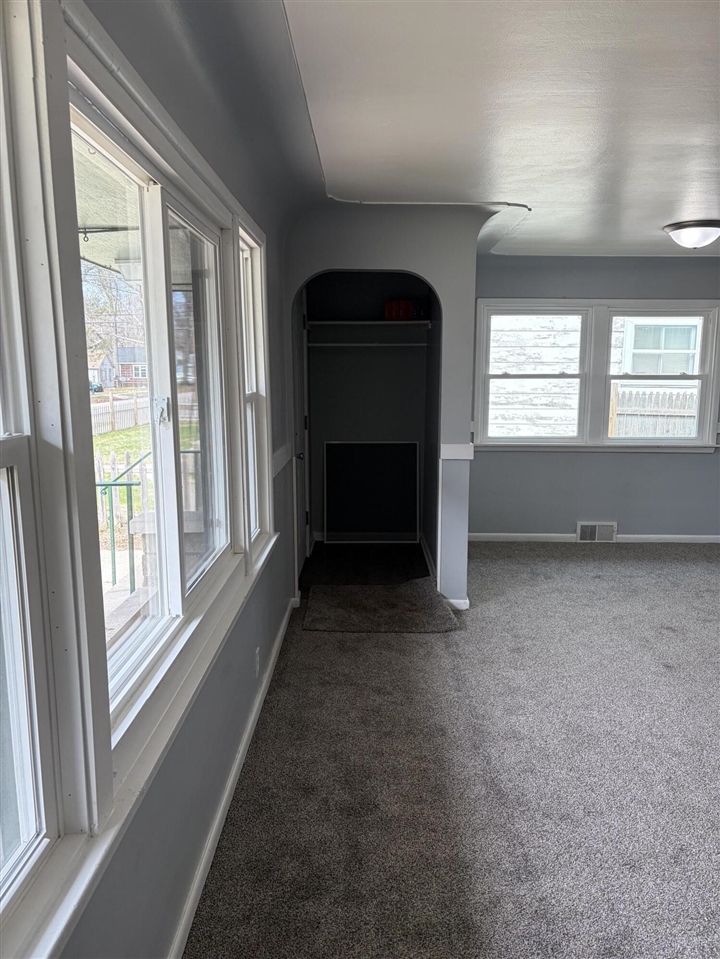 3208 9th Street, Muskegon, MI, 49444-2825