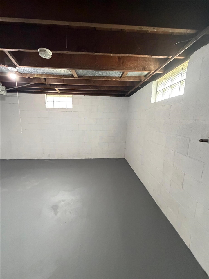 3208 9th Street, Muskegon, MI, 49444-2825