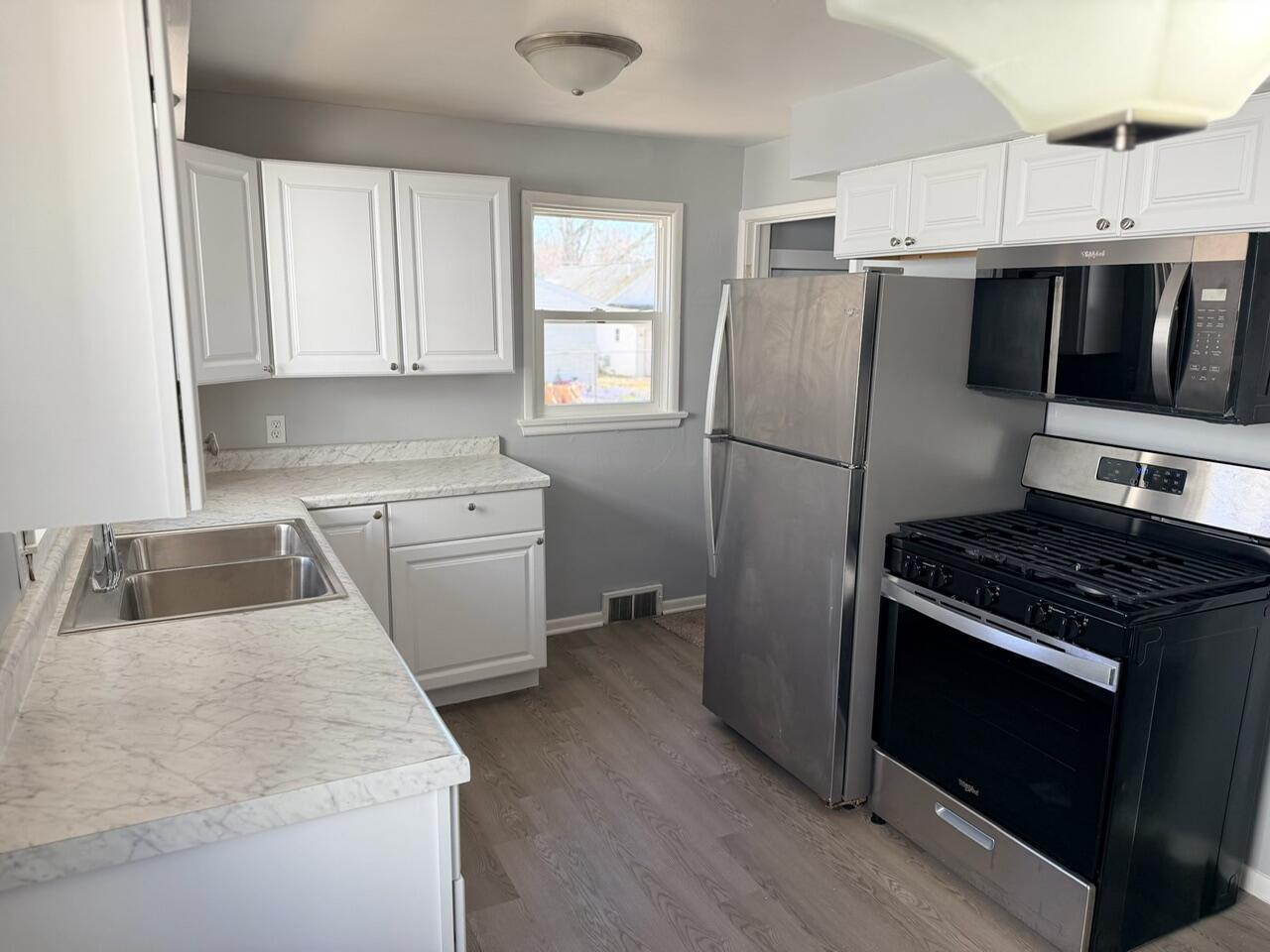 3208 9th Street, Muskegon, MI, 49444-2825