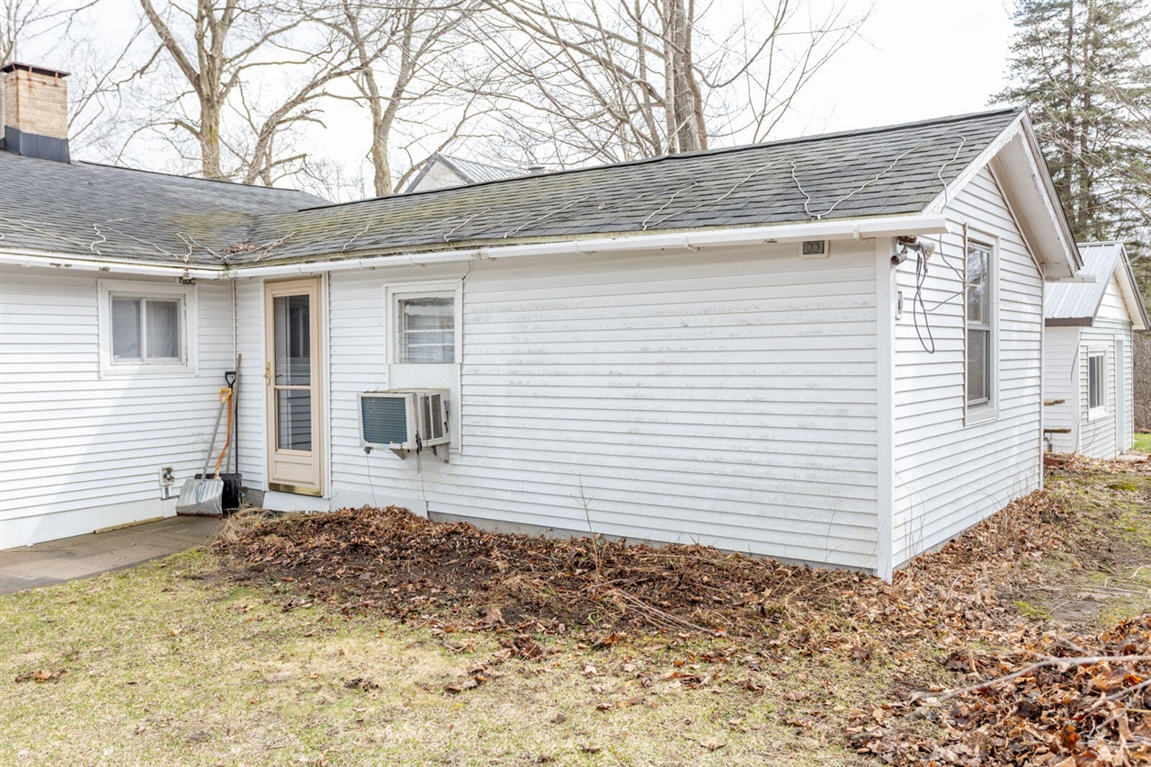 260 S Scott Street, Morley, MI, 49336-9238