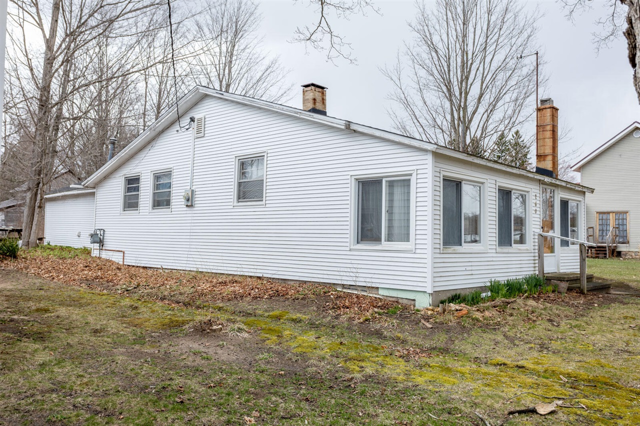 260 S Scott Street, Morley, MI, 49336-9238