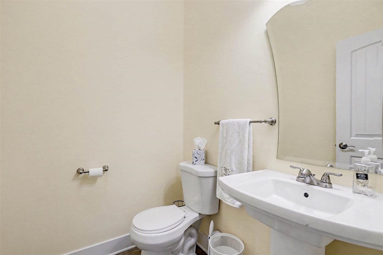 2496 Wolf Lake Drive, Baldwin, MI, 49304-8698