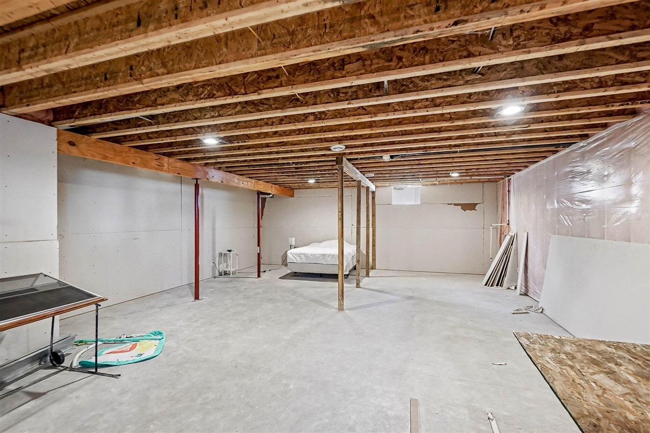 2496 Wolf Lake Drive, Baldwin, MI, 49304-8698