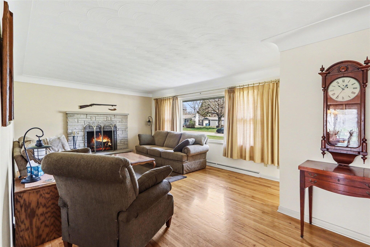 521 Gorham Lane, Kalamazoo, MI, 49006-2705