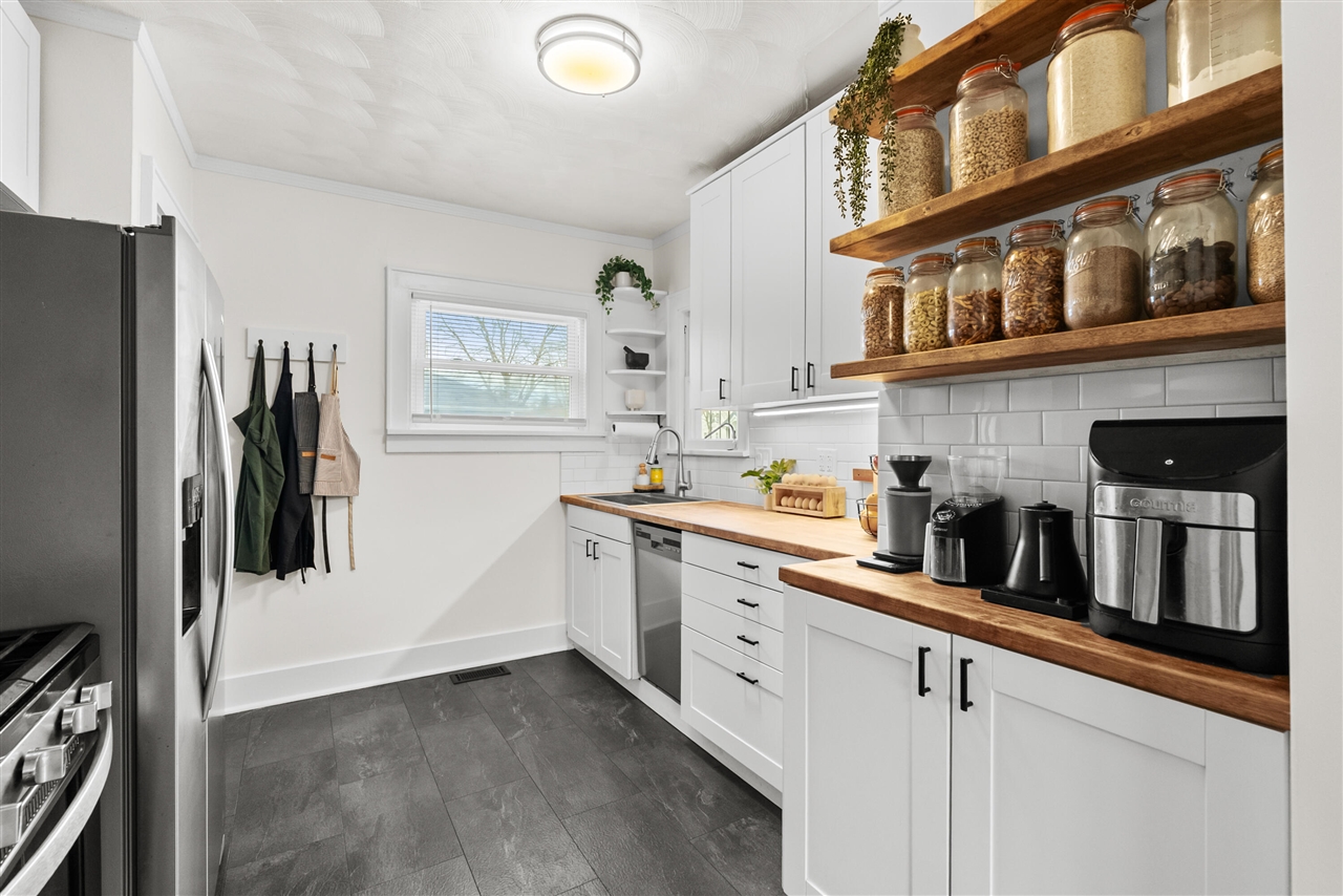 2022 Royce Avenue, Kalamazoo, MI, 49001