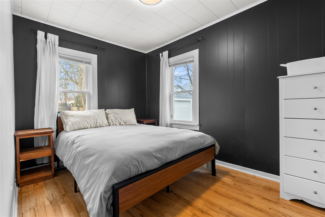 2022 Royce Avenue, Kalamazoo, MI, 49001