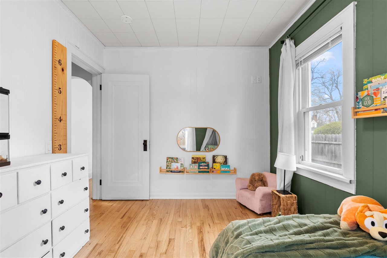 2022 Royce Avenue, Kalamazoo, MI, 49001