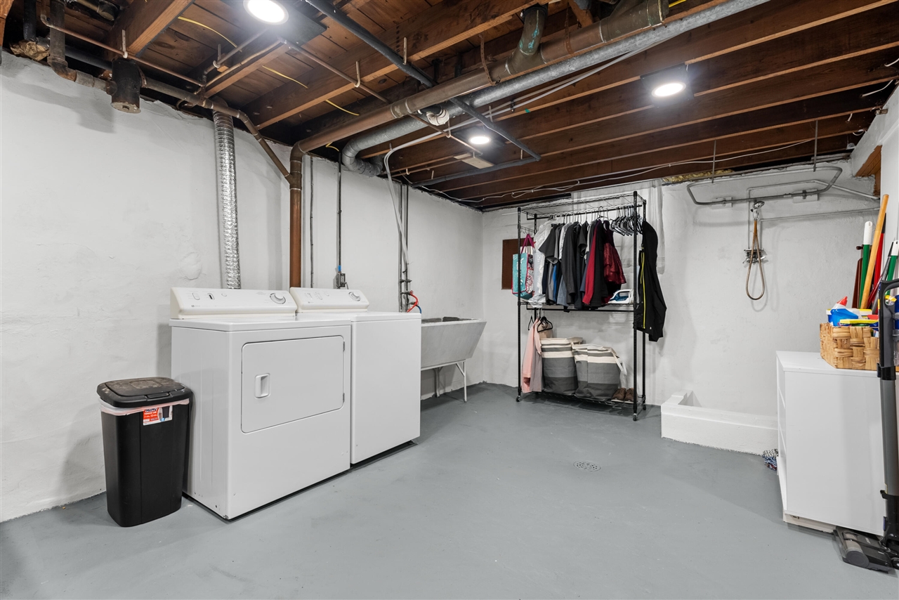 2022 Royce Avenue, Kalamazoo, MI, 49001