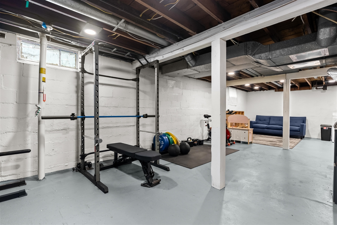 2022 Royce Avenue, Kalamazoo, MI, 49001