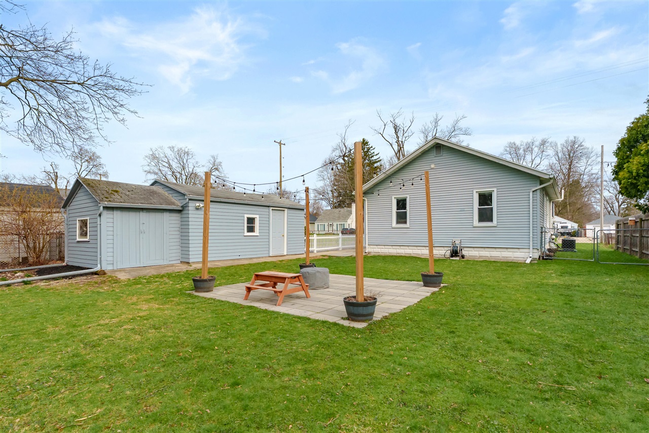 2022 Royce Avenue, Kalamazoo, MI, 49001