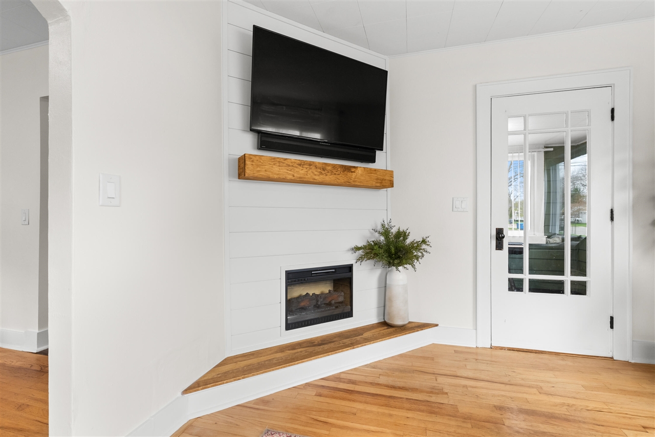 2022 Royce Avenue, Kalamazoo, MI, 49001