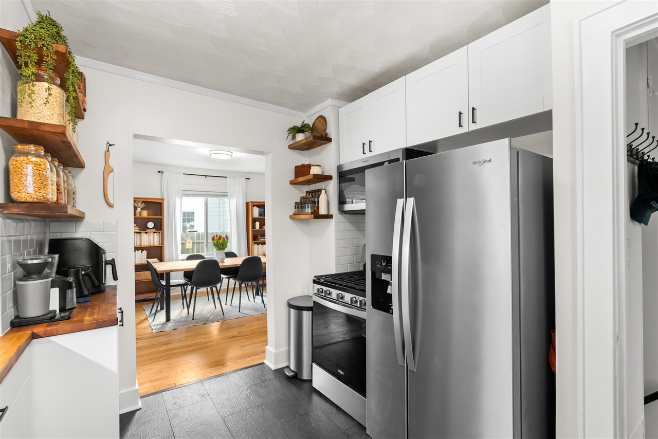 2022 Royce Avenue, Kalamazoo, MI, 49001