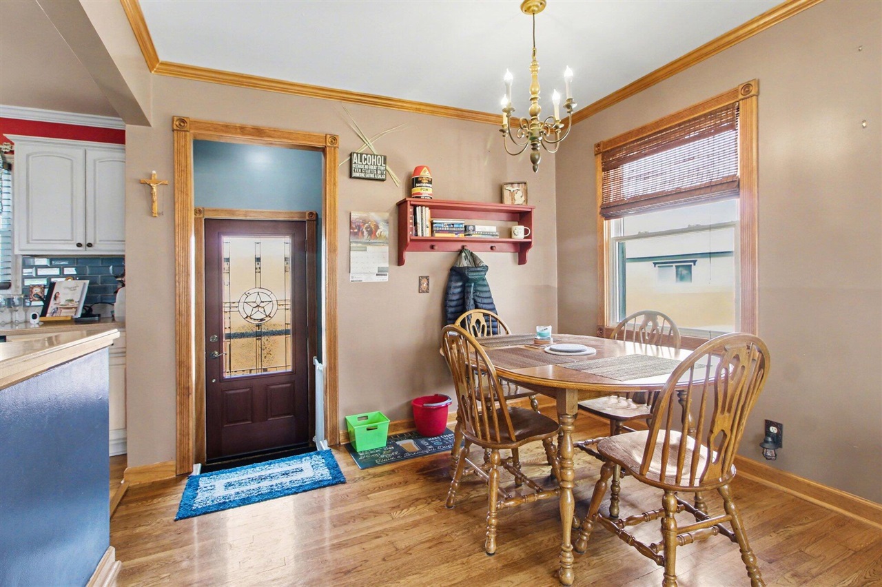 29984 Tamarack Drive, Flat Rock, MI, 48134-2719