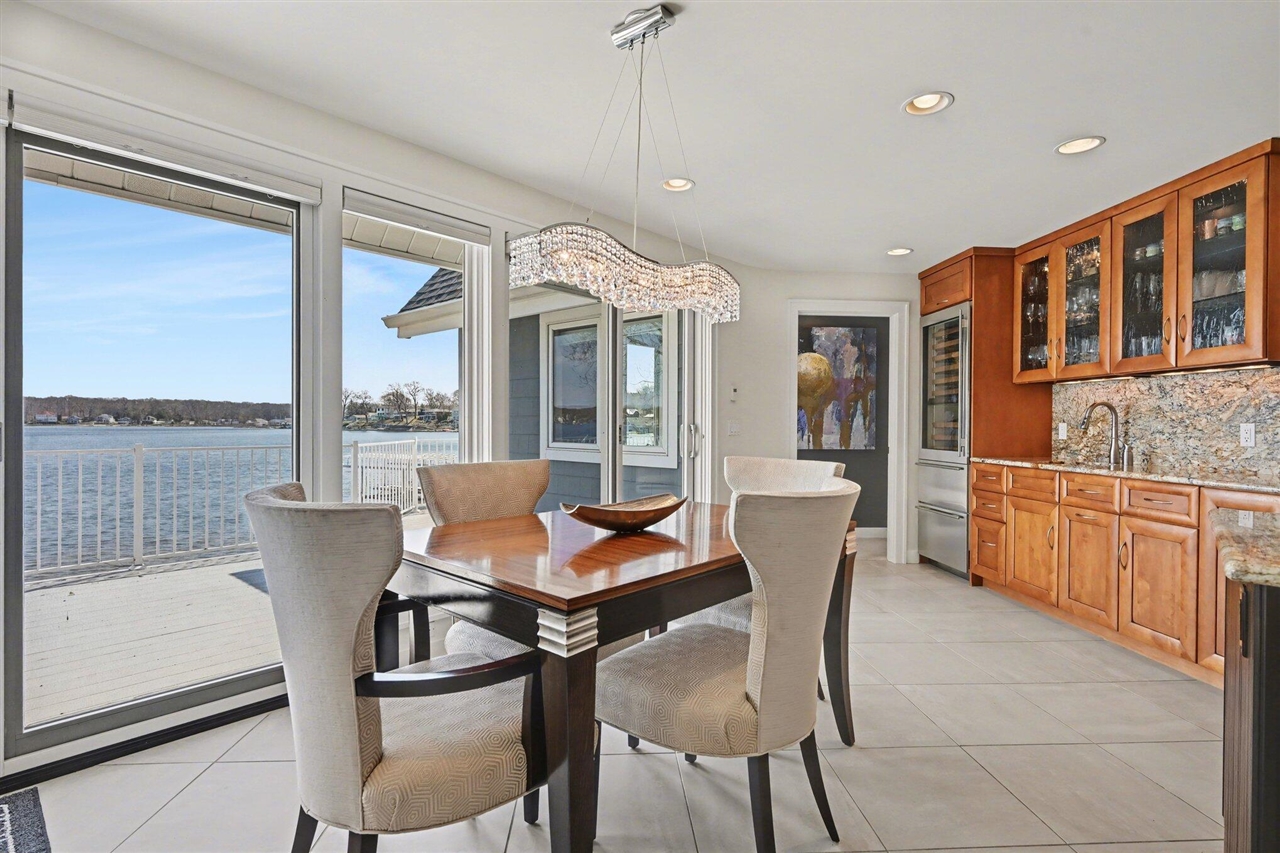 459 Treasure Island Drive, Mattawan, MI, 49071-9470