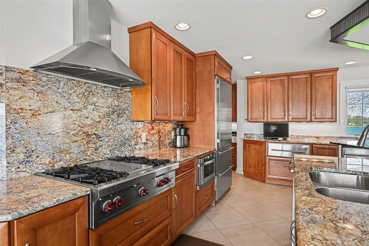 459 Treasure Island Drive, Mattawan, MI, 49071-9470