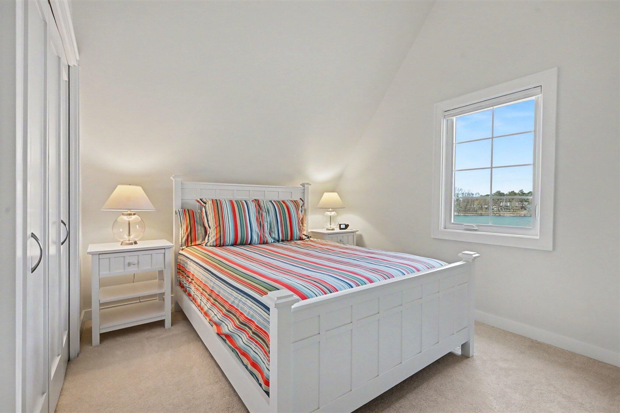 459 Treasure Island Drive, Mattawan, MI, 49071-9470