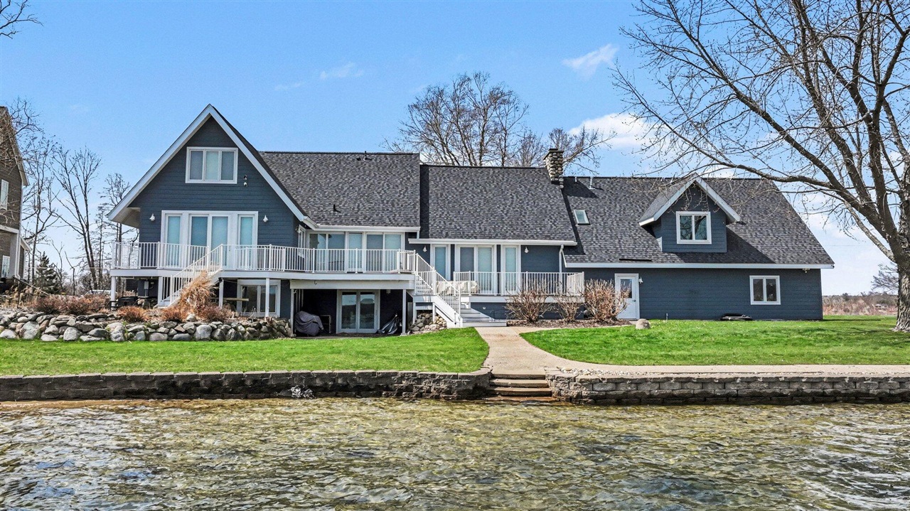 459 Treasure Island Drive, Mattawan, MI, 49071-9470