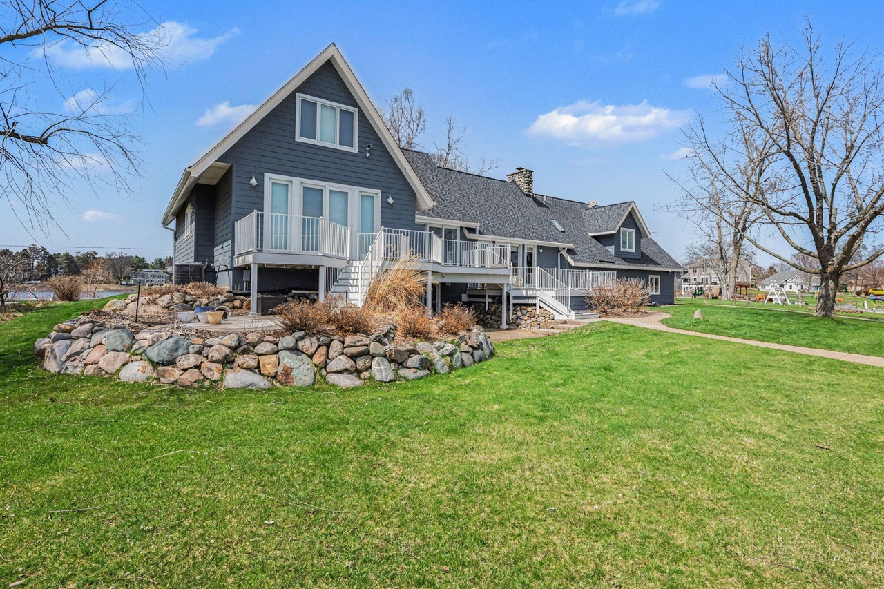 459 Treasure Island Drive, Mattawan, MI, 49071-9470