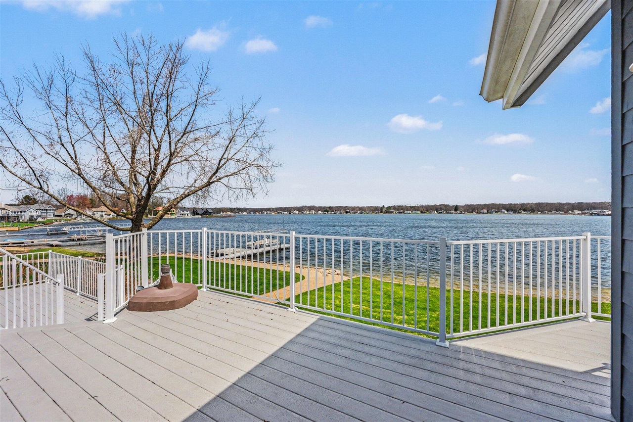 459 Treasure Island Drive, Mattawan, MI, 49071-9470