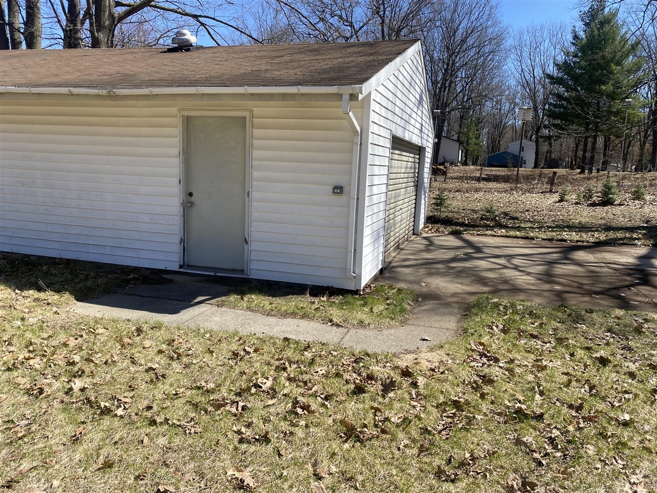 11650 Thrush Drive, Lakeview, MI, 48850-9760