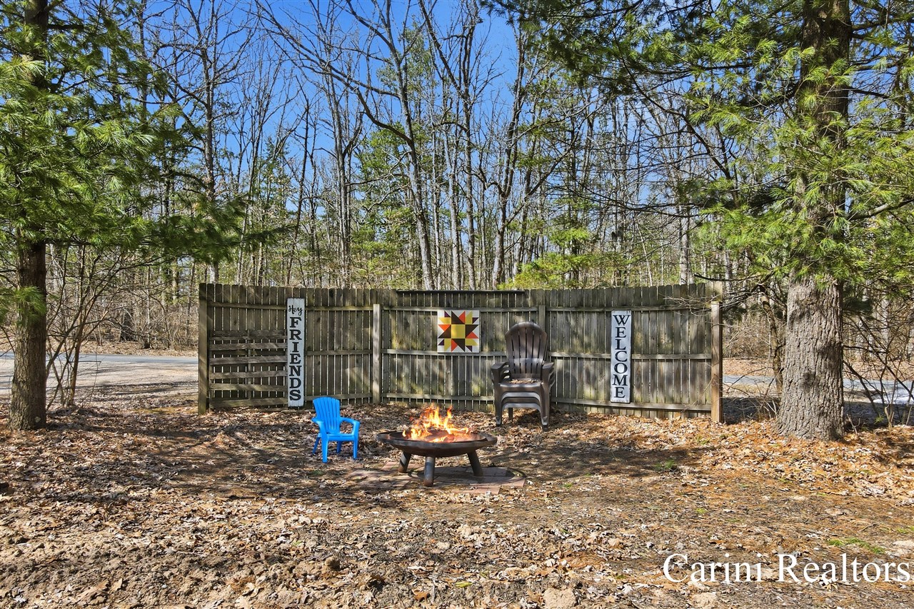 6384 N Mac Road, Irons, MI, 49644-9434