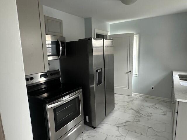 34 36th Street, Grand Rapids, MI, 49548-2102