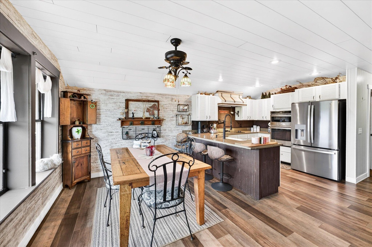 3457 138th Avenue, Hamilton, MI, 49419-9556