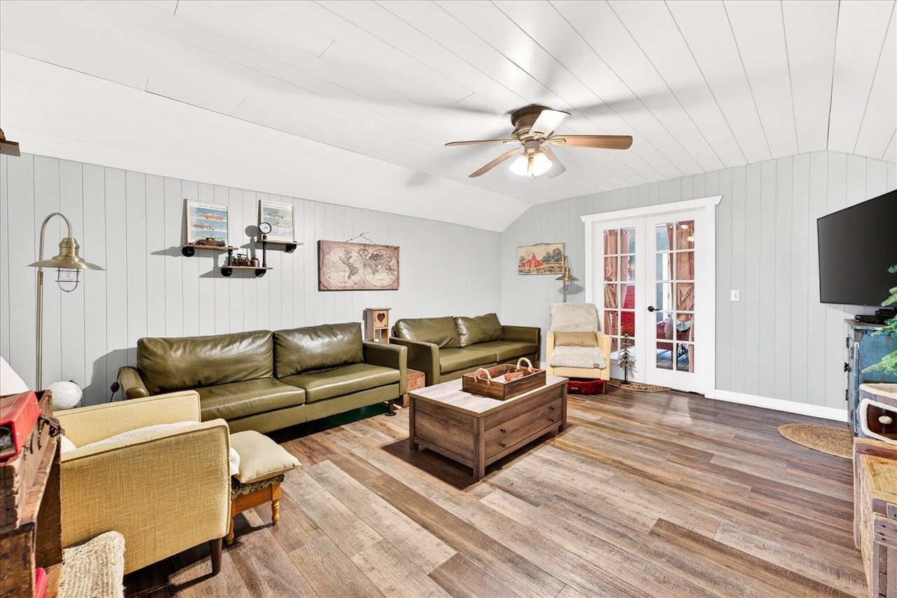 3457 138th Avenue, Hamilton, MI, 49419-9556