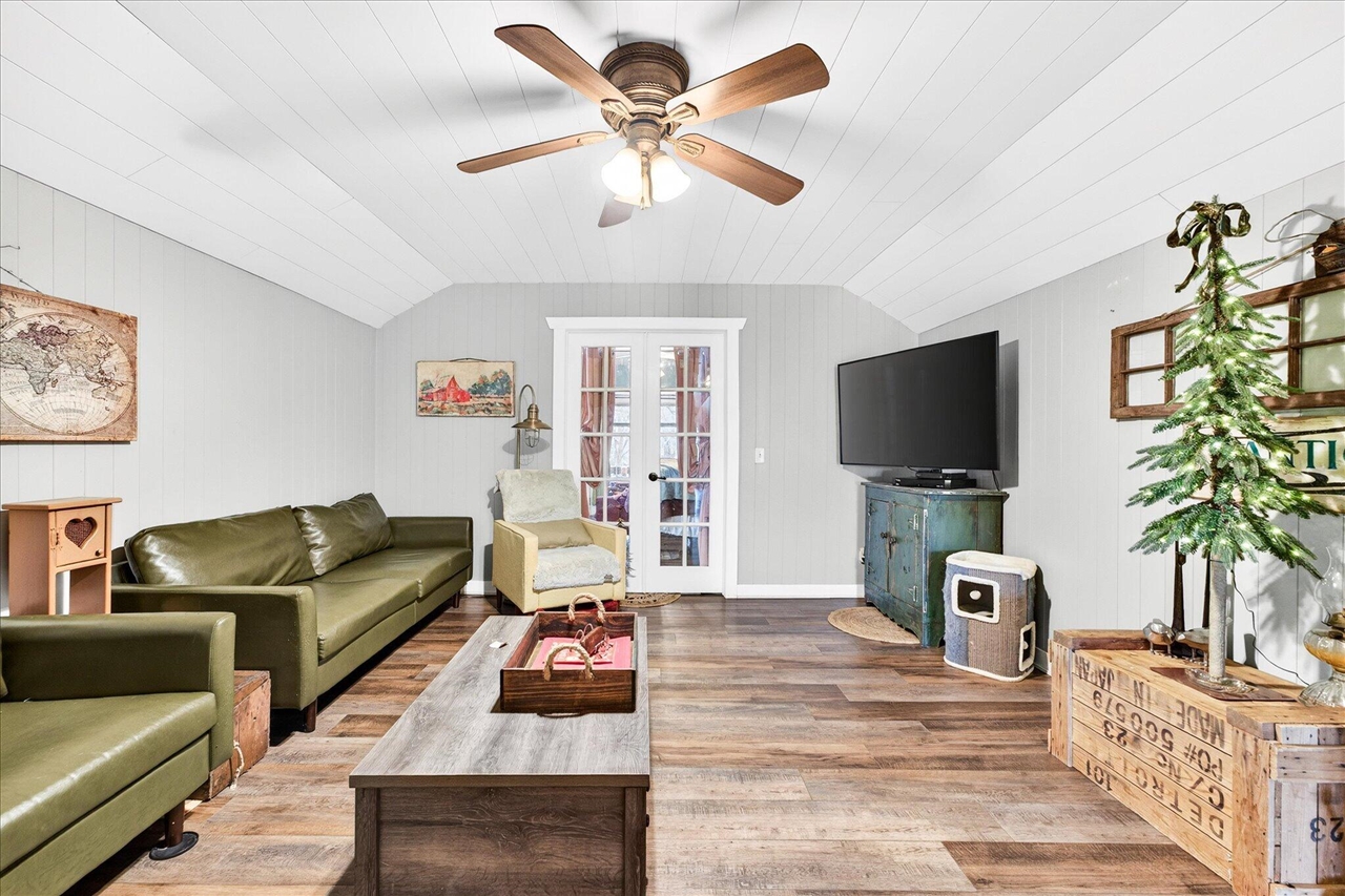 3457 138th Avenue, Hamilton, MI, 49419-9556