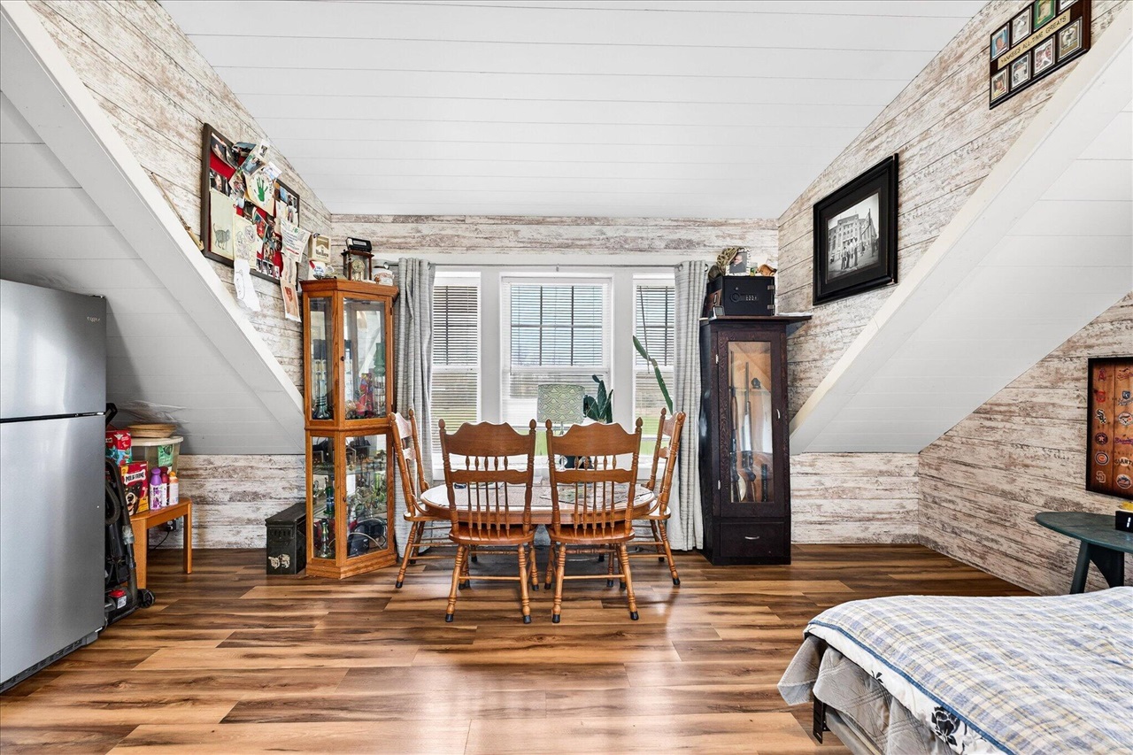 3457 138th Avenue, Hamilton, MI, 49419-9556