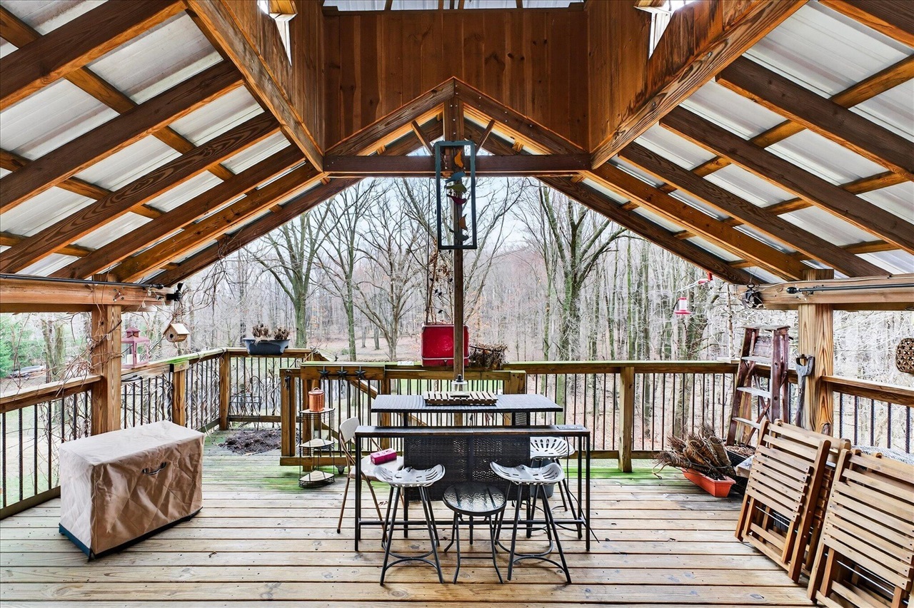 3457 138th Avenue, Hamilton, MI, 49419-9556