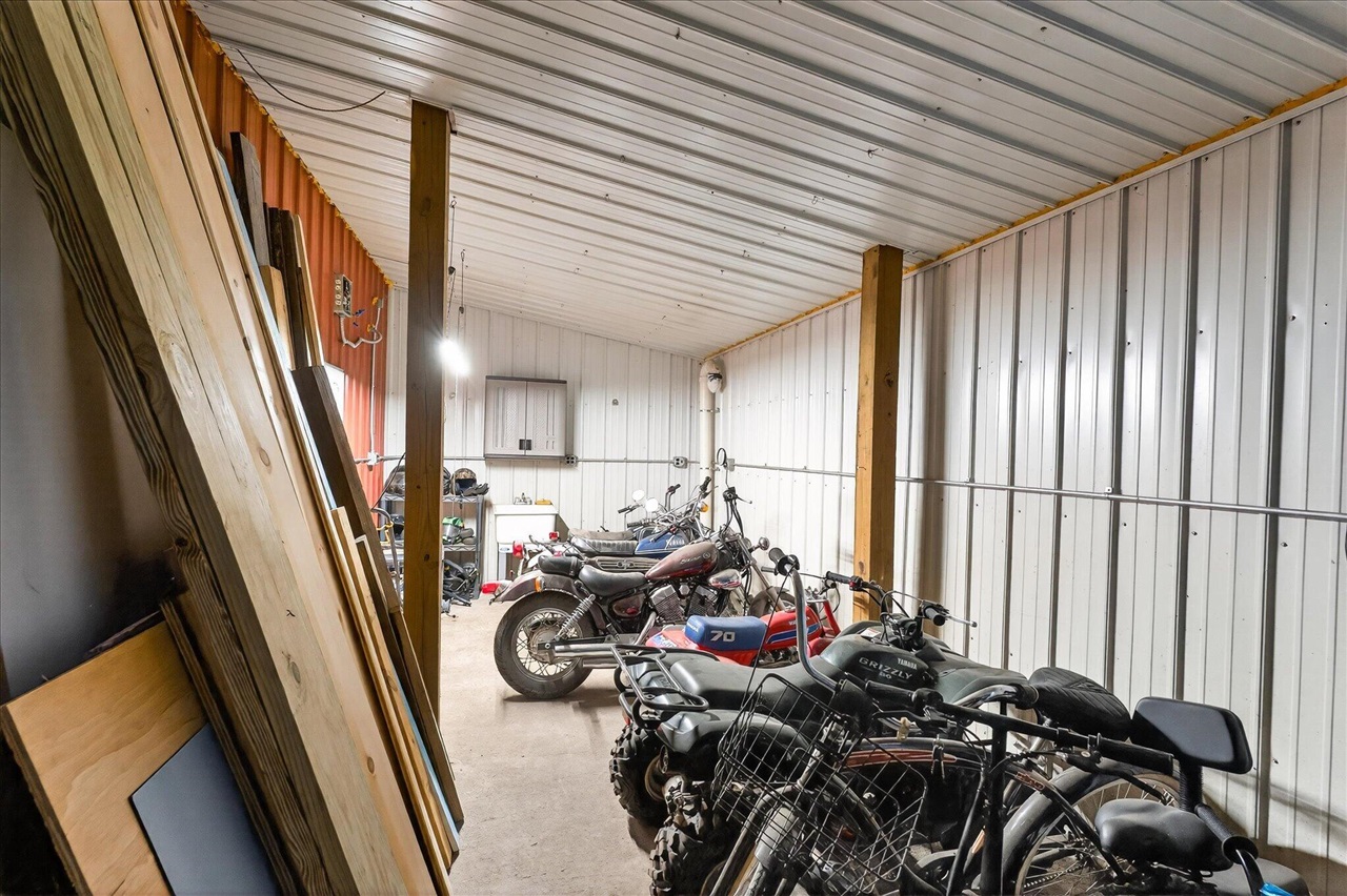 3457 138th Avenue, Hamilton, MI, 49419-9556