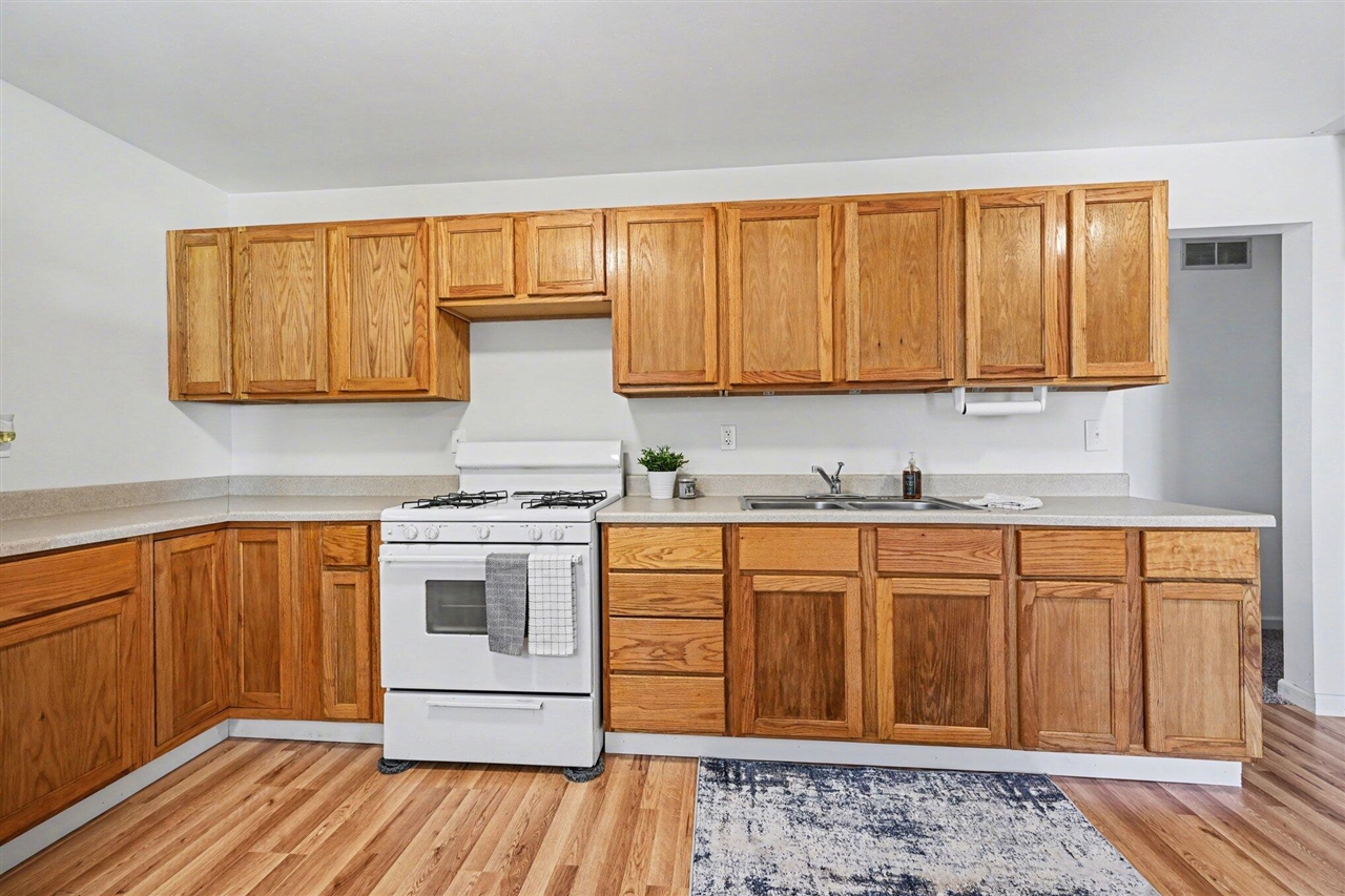 1140 Redleaf Lane, Ypsilanti, MI, 48198-3153