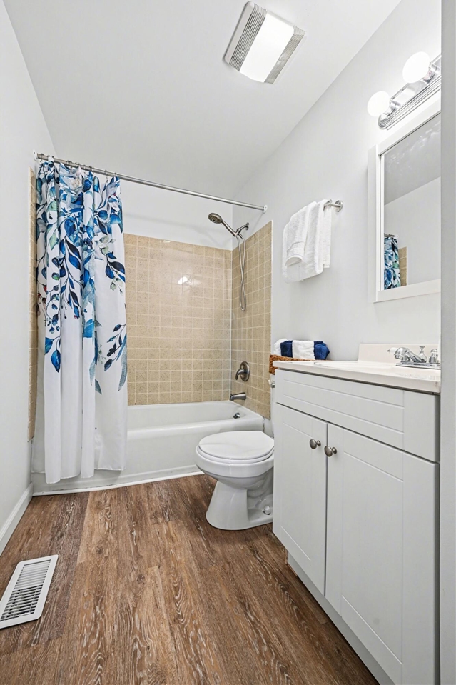 1140 Redleaf Lane, Ypsilanti, MI, 48198-3153