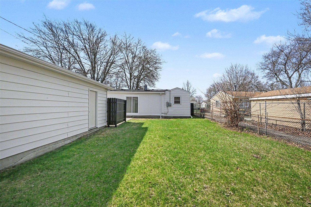 1140 Redleaf Lane, Ypsilanti, MI, 48198-3153