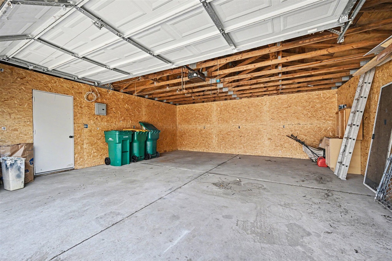 1140 Redleaf Lane, Ypsilanti, MI, 48198-3153