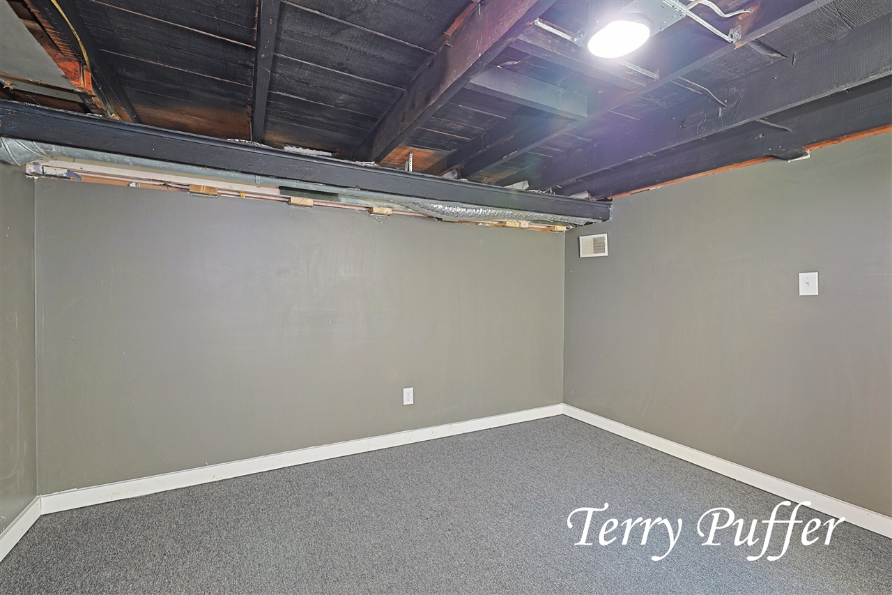 3020 Highland Street, Muskegon, MI, 49444-2813