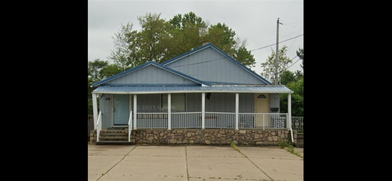 439 W Columbia Avenue, Battle Creek, MI, 49015-3398