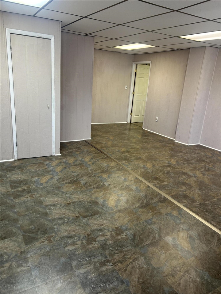 439 W Columbia Avenue, Battle Creek, MI, 49015-3398