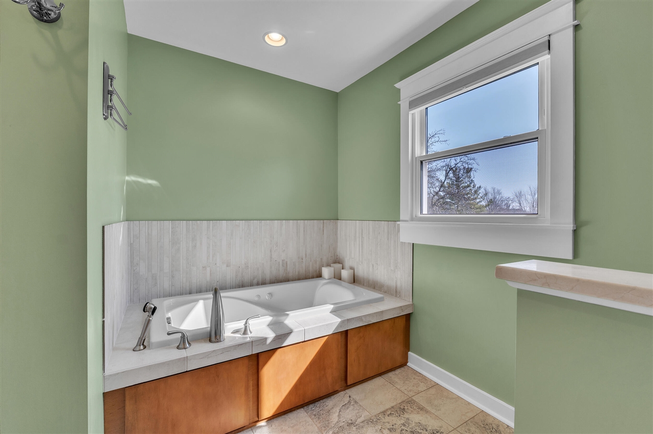 21300 Chubb Road, Northville, MI, 48167-8701