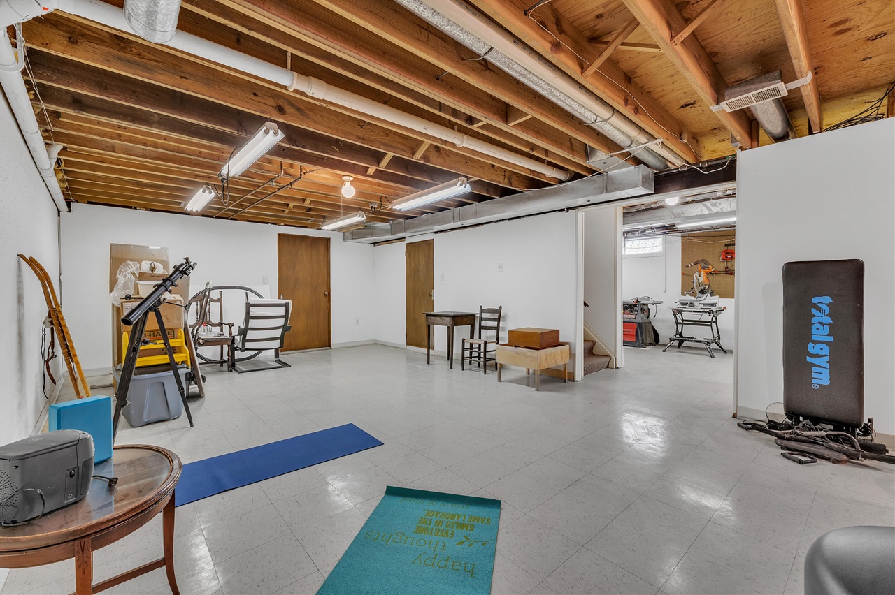 21300 Chubb Road, Northville, MI, 48167-8701